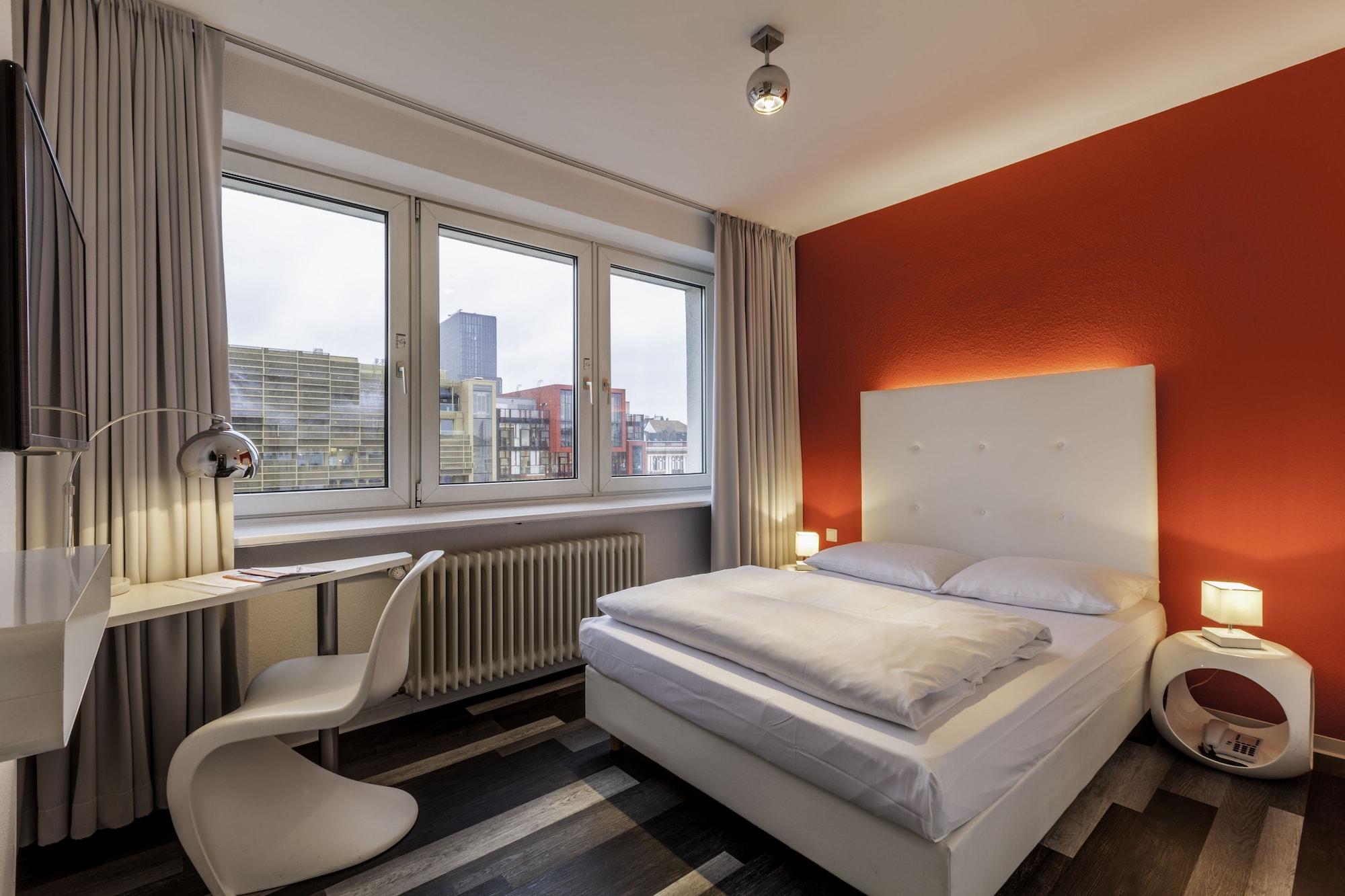 Cityhotel Monopol Hamburgo Exterior foto